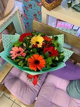 Букет цветов из:  Герберы, Хризантемы и Альстромерии #REPLACE_PRED# Бабстово