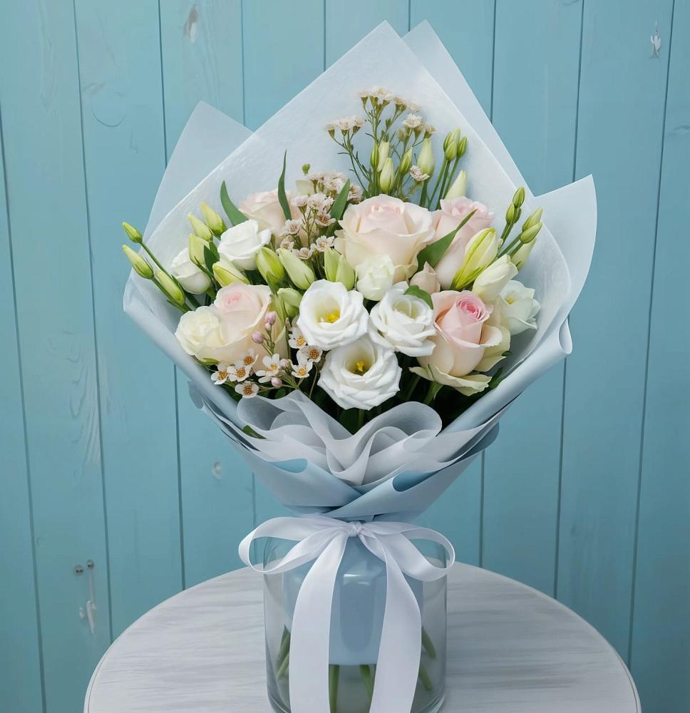 Букет цветов из: Розы и Лизиантусы в Бабстово