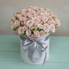 Цветочная композиция из Розы в шляпной коробке в Бабстово