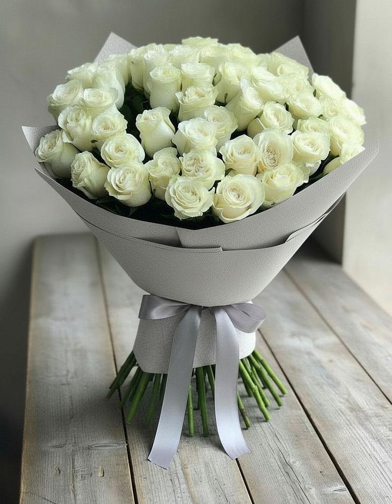 Букет 35 Белых роз в Бабстово