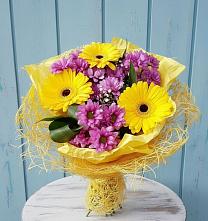 Букет цветов из:  Хризантемы и Герберы в Бабстово