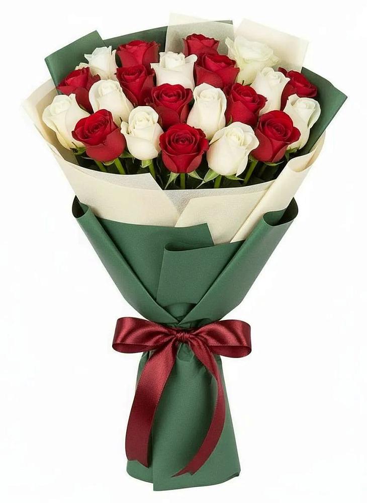 Букет Микс из красных и белых роз в Бабстово