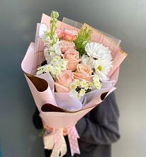 Букет цветов из:  Хризантемы и Розы в Бабстово