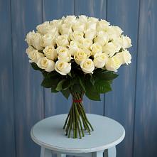 Букет 51 Белая роза Эдлесс Лав в Бабстово