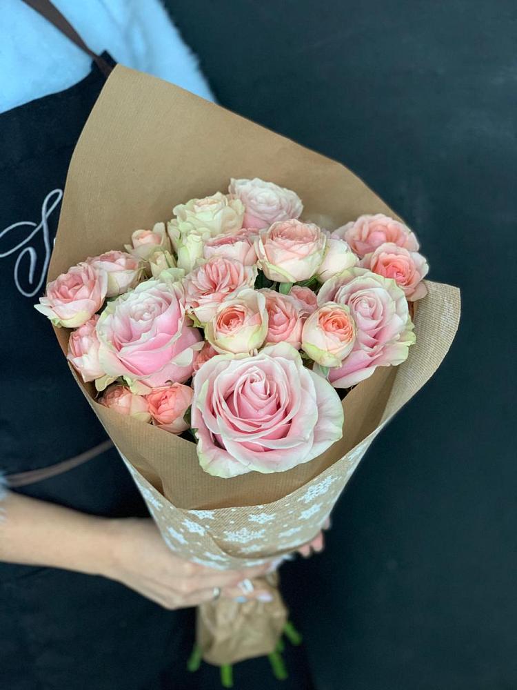 Букет цветов из: Хризантемы и Розы в Бабстово