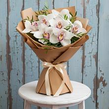 Букет цветов из:  Орхидеи и Розы в Бабстово