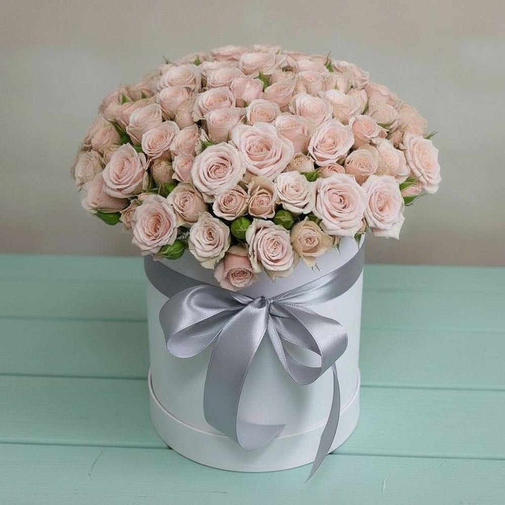 Цветочная композиция из Розы в шляпной коробке в Бабстово